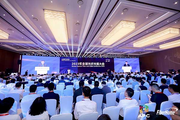 面向生命健康，綠色節(jié)能的新一代光纖涂料 ——飛凱材料發(fā)布第三代光纖涂料R系列產(chǎn)品